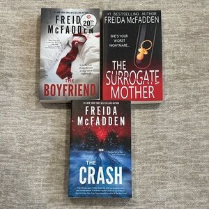 Freida McFadden Book Set